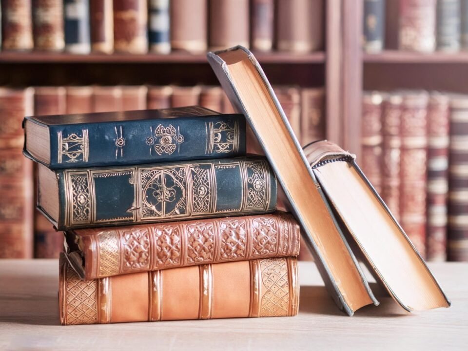 10 Fascinating History Books You Must Read